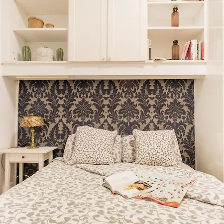 Modernism And Comfort In A Strategic Location *