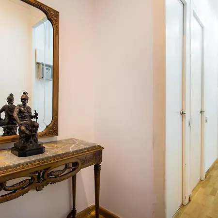 Modernism And Comfort In A Strategic Location * 巴塞罗那