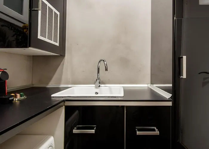 Апартаменты Modernism And Comfort In A Strategic Location